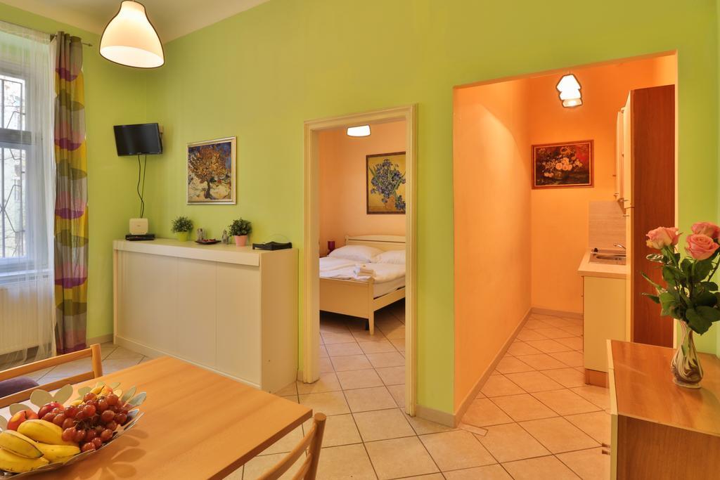 Apartment Na Kozacce 6 Prague Chambre photo
